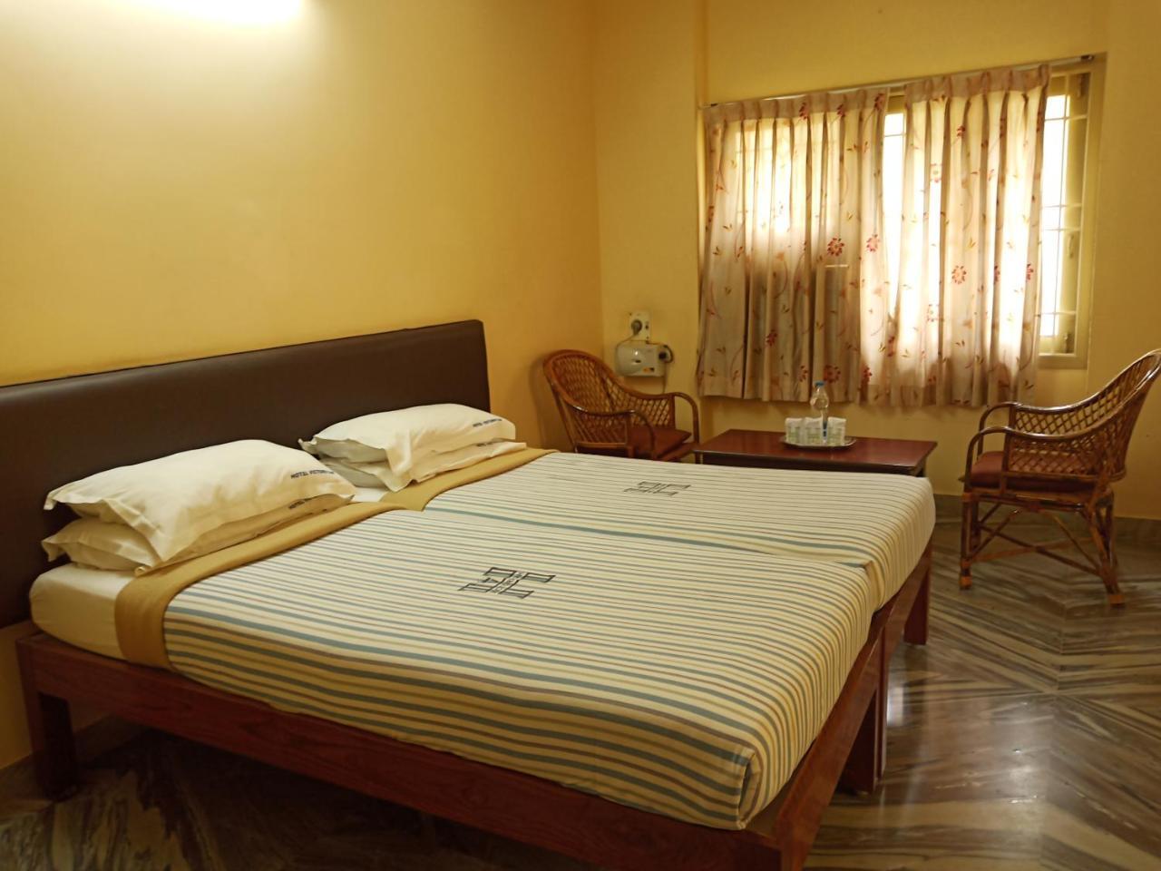 Hotel Victoriyah Thanjavur Εξωτερικό φωτογραφία